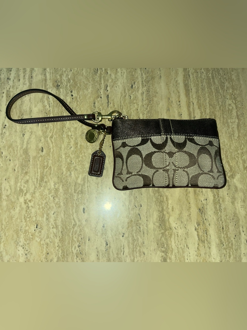 Coach Signature Canvas Brown Wristlet - Picture 6 of 11